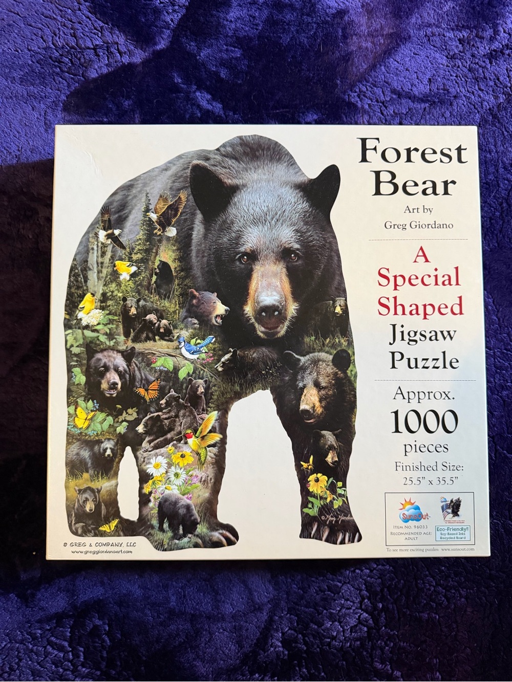 Forest Bear 1000-Piece Shaped Jigsaw Puzzle